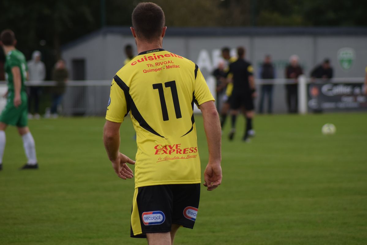 R3 : Le but de Guillaume vs MELLAC